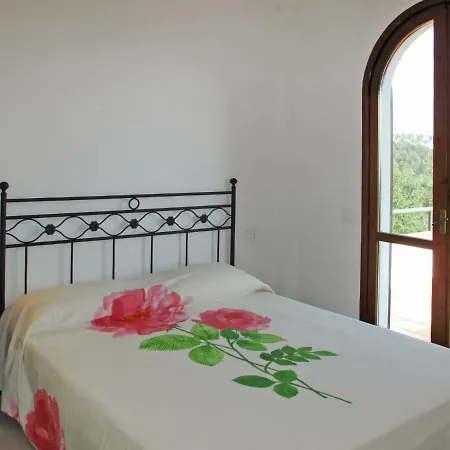 Apartment Locazione Turistica Casa Ginestra *