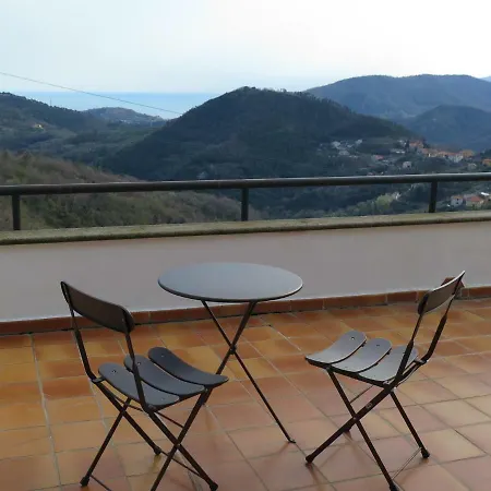Apartment Locazione Turistica Casa Ginestra Quiliano